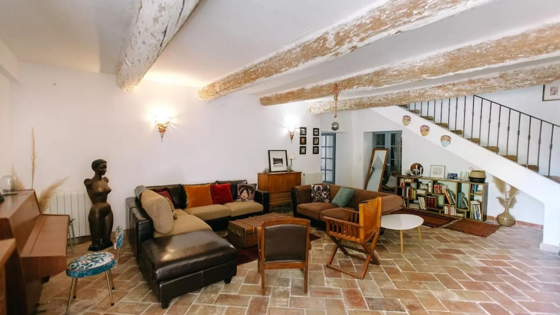 Дом отдыха 84B3 - Freesia Suite In 18Th Century Provencal Farmhouse Althen-des-Paluds