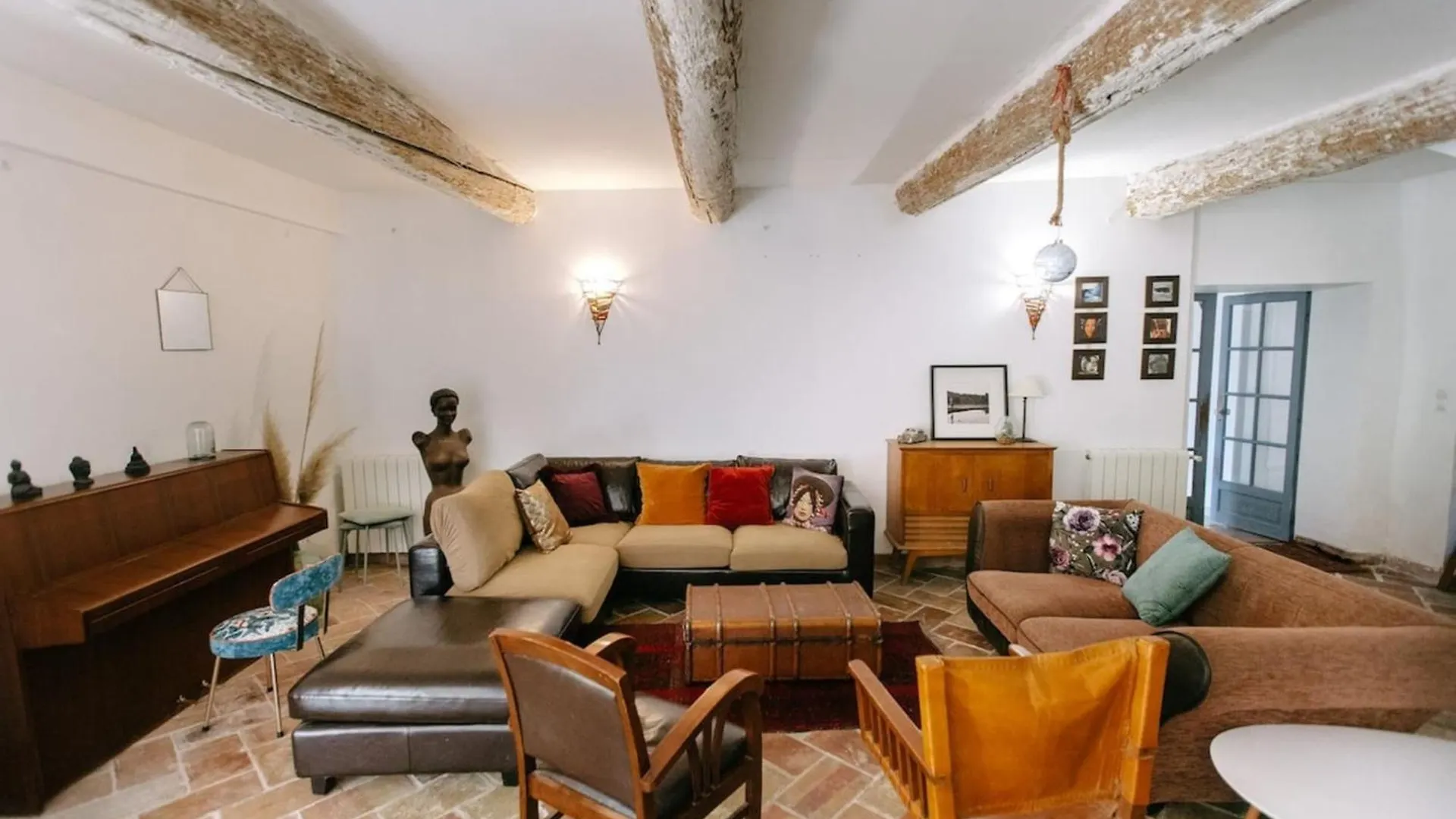 84B3 - Freesia Suite In 18Th Century Provencal Farmhouse Althen-des-Paluds 0*,